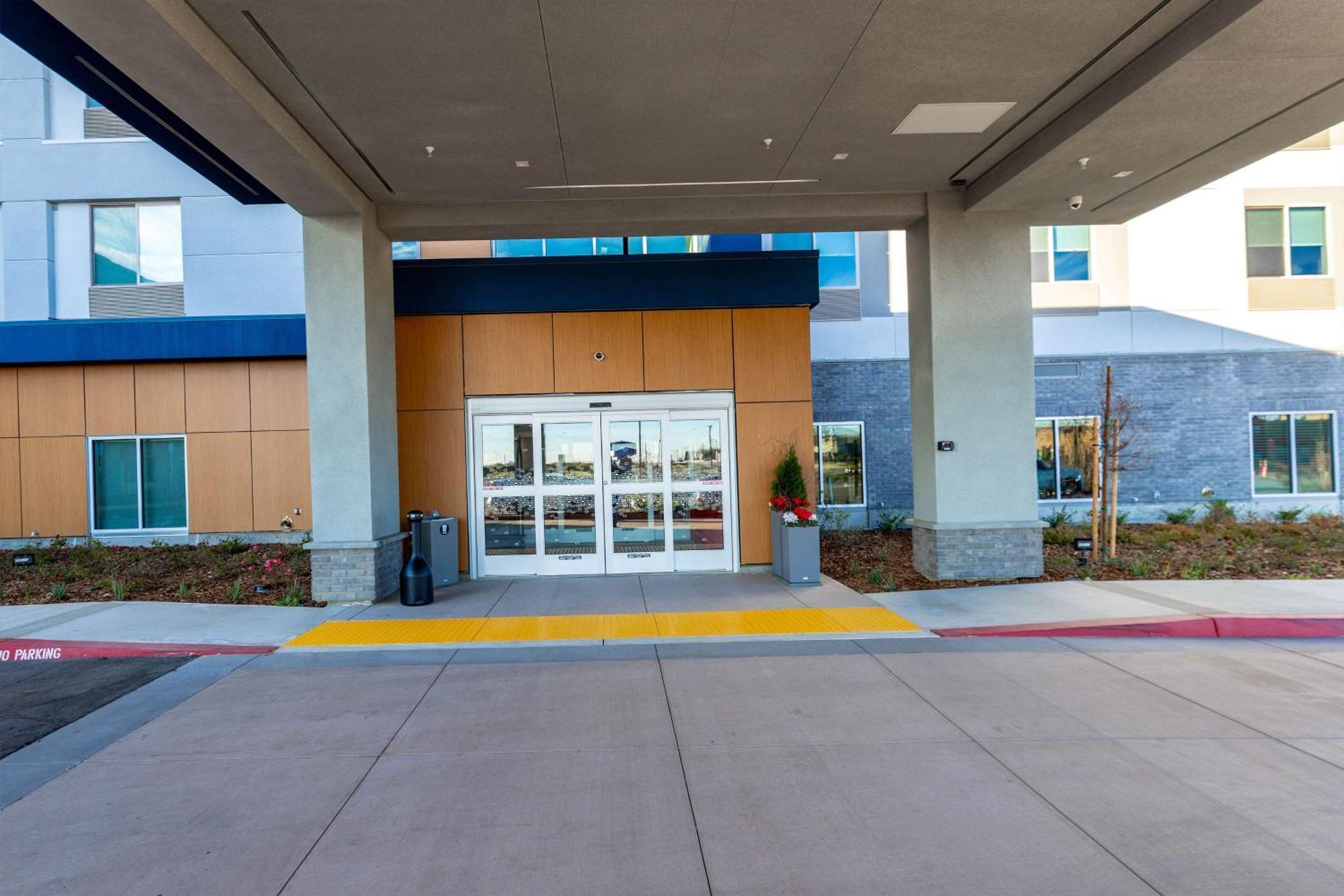 Hampton Inn Selma, Ca Exterior foto